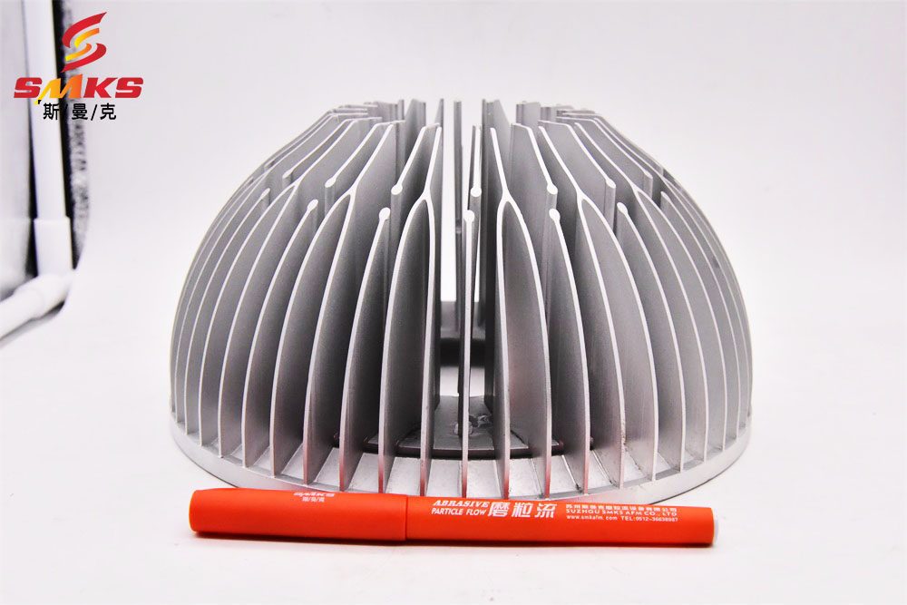 <a href='http://www.cgzpig.cn' target='_blank'><u>流体抛光机</u></a>